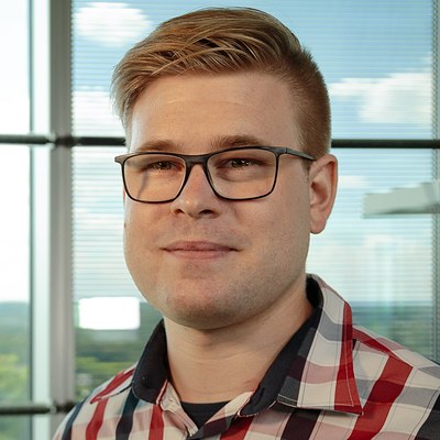 Nils Wiesmann, Diagnosesupport bei der Auto-Intern GmbH